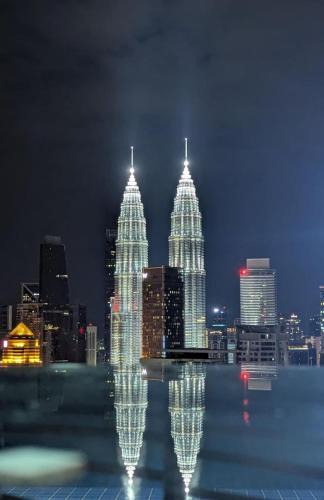 Kuala Lumpur City Centre Apartment | The Luxe By klcc infinitum