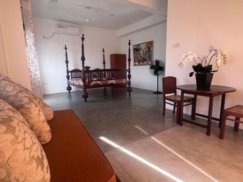 Battaramulla Apartment | The Luxor Roof16