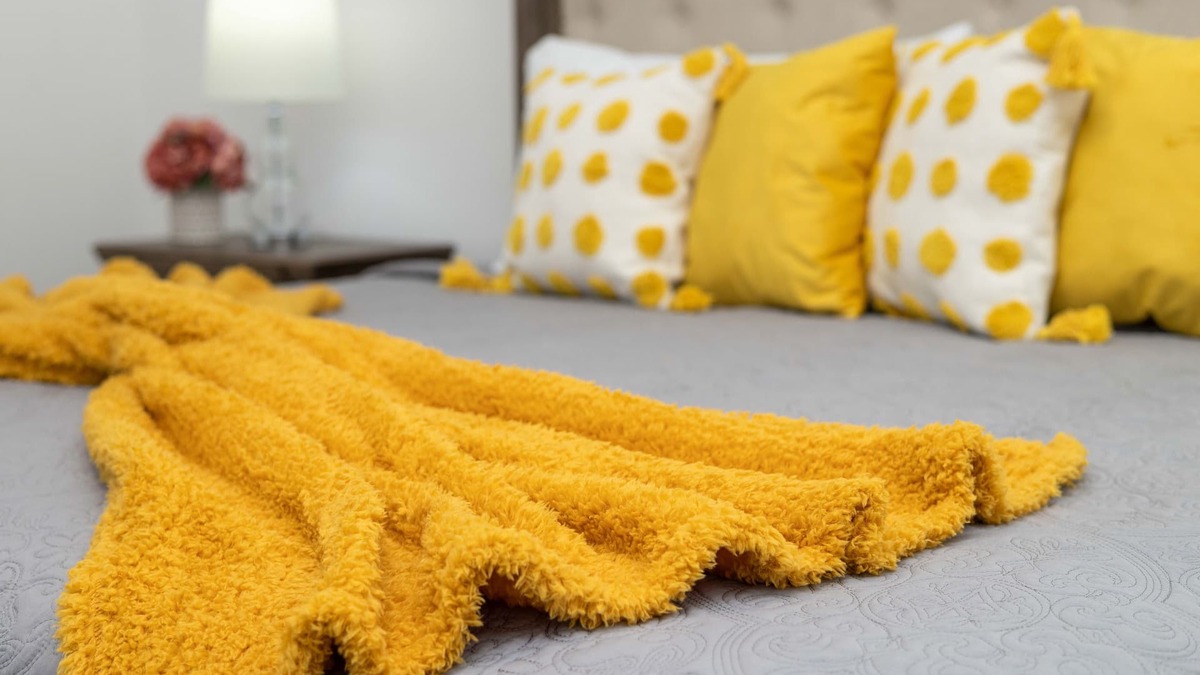 New Kingston Apartment | The Luxurious Chateau