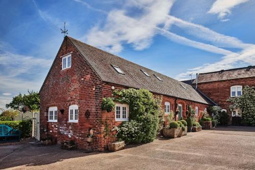 Ashbourne House | The Luxury Barn
