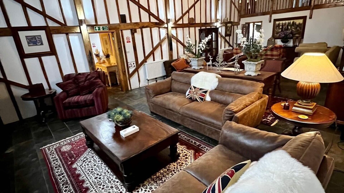 Guildford Other | The Luxury Barn Whitmoor Farm