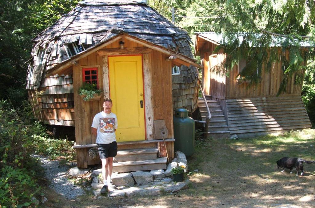 Lund Cabin | The Magical Dome
