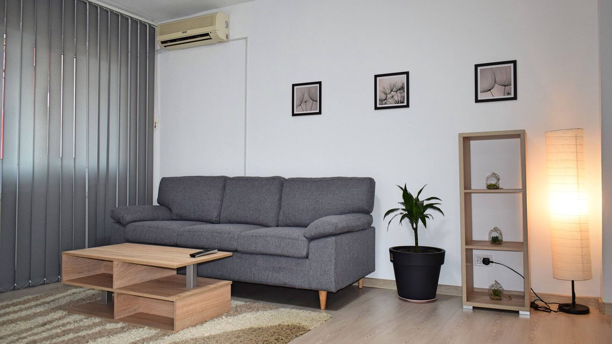 Slatina Apartment | The MAGISTER APARTAMENT SLATINA is 350 m near heart of the city