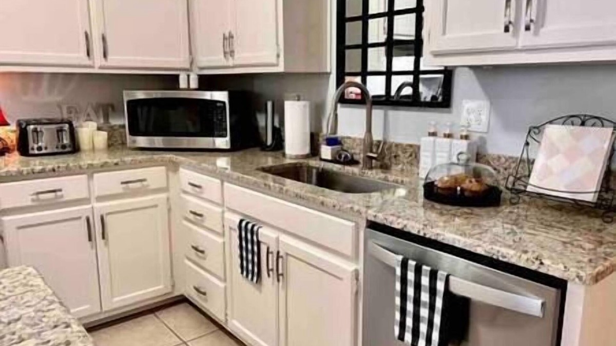 Drake House | The Magnolia Cottage ~ The Great Outdoors