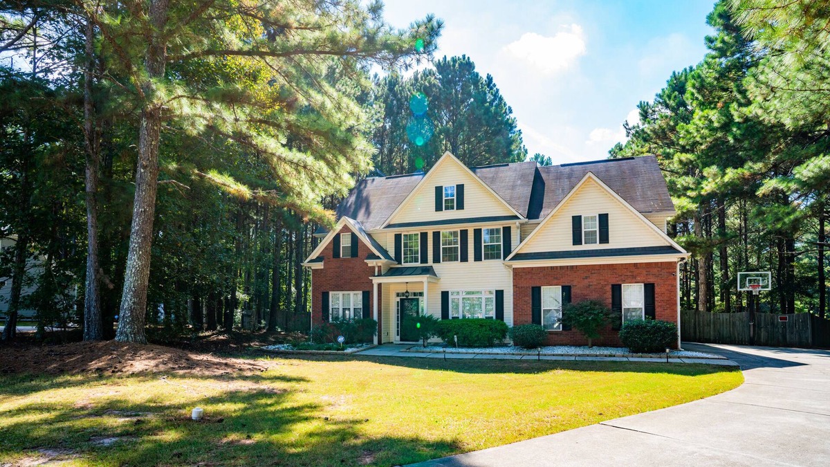 Fayetteville House | The Marble House