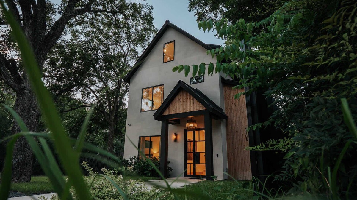 Bouldin House | The Marilyn Summary: