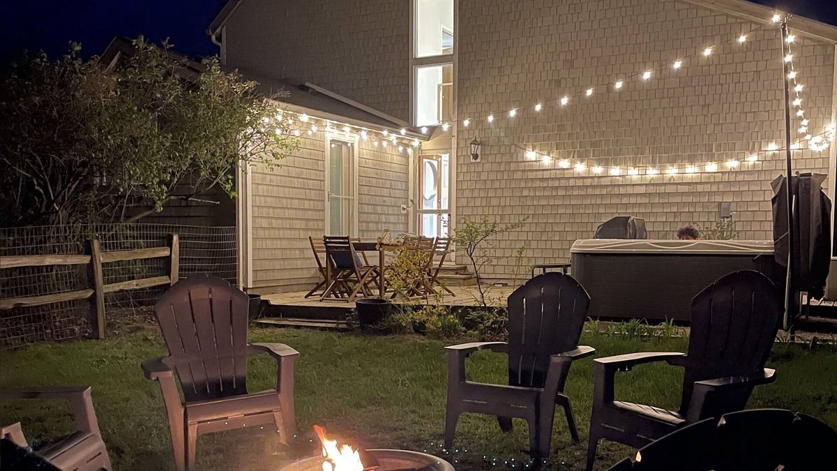 Northport House | The Mariner Petite: 2BR, Hot Tub, In Village, Pets