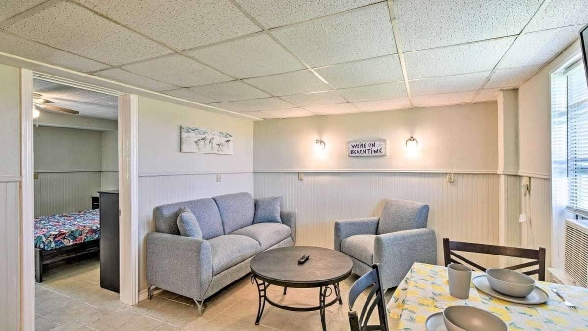Surfside Beach Apartment | The Mark at Surfside, Apt. 2