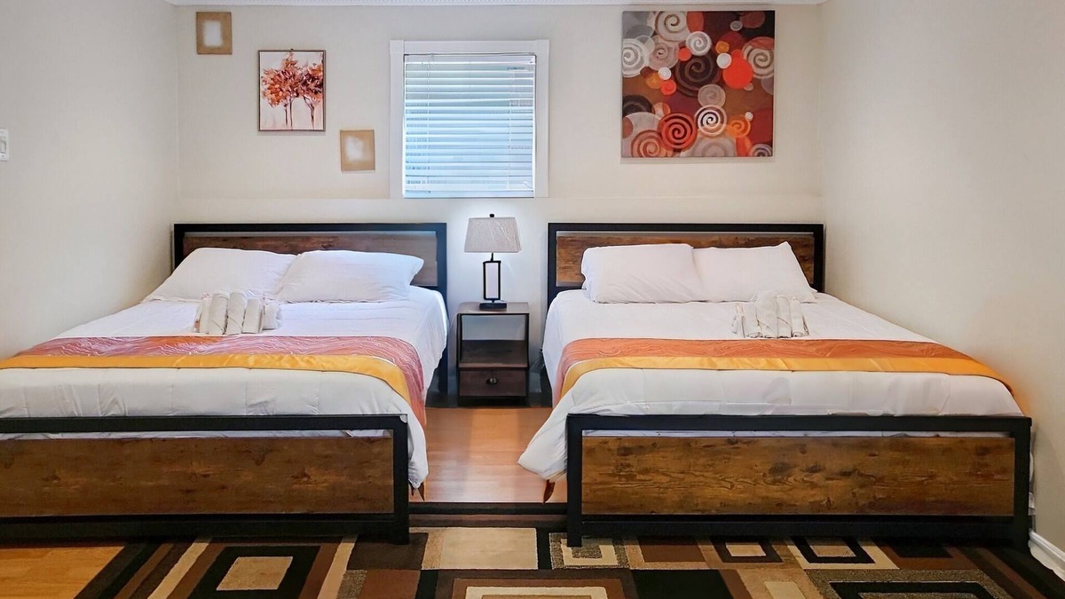 Hybla Valley House | The Master Haven, Alexandria