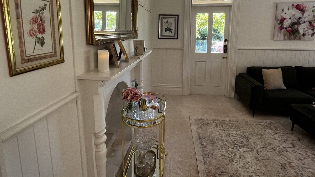 Sheffield Bed & Breakfast | The Master Suite at Tanglewood House, Sheffield