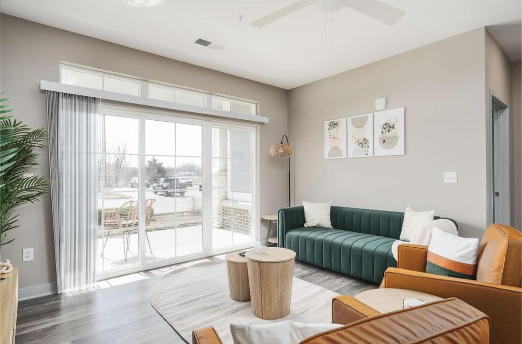 Whitestown Apartment | The Maureen