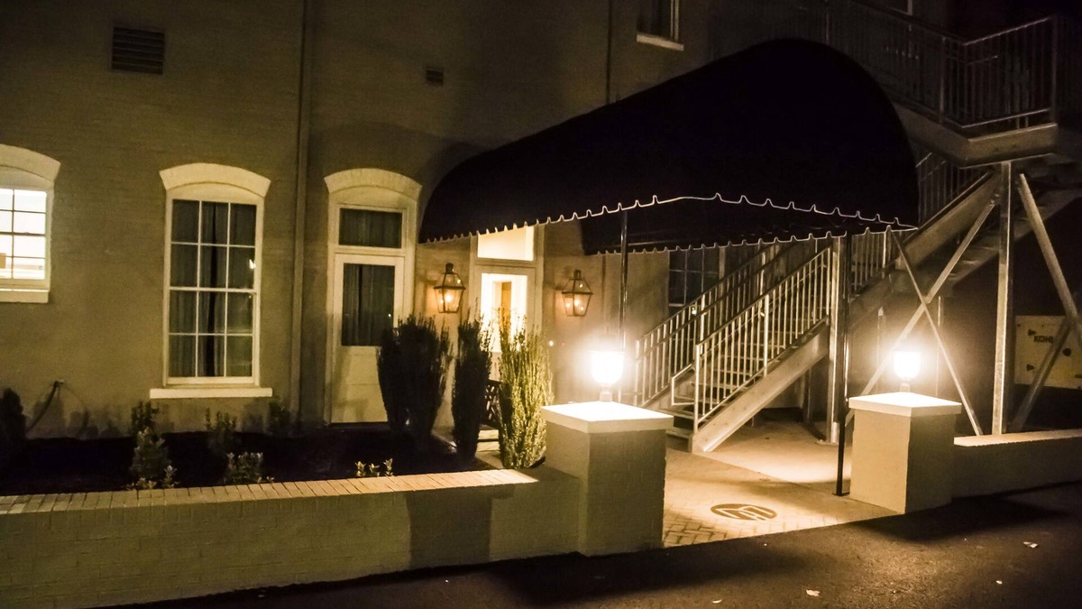Fulton Hotel | The Meadows Hotel