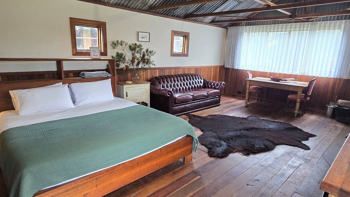 Brooman Cottage | The Mechanics - Unplug and unwind in your very own cabin in the woods.