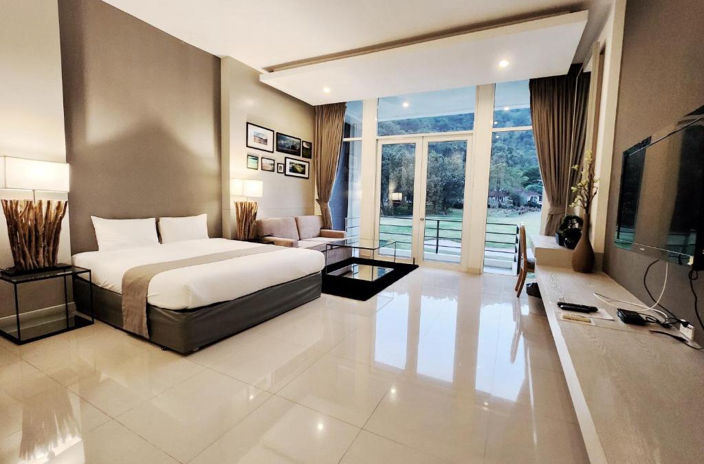 Sarika Resort | The Midst@ Royal hills Nakornayok