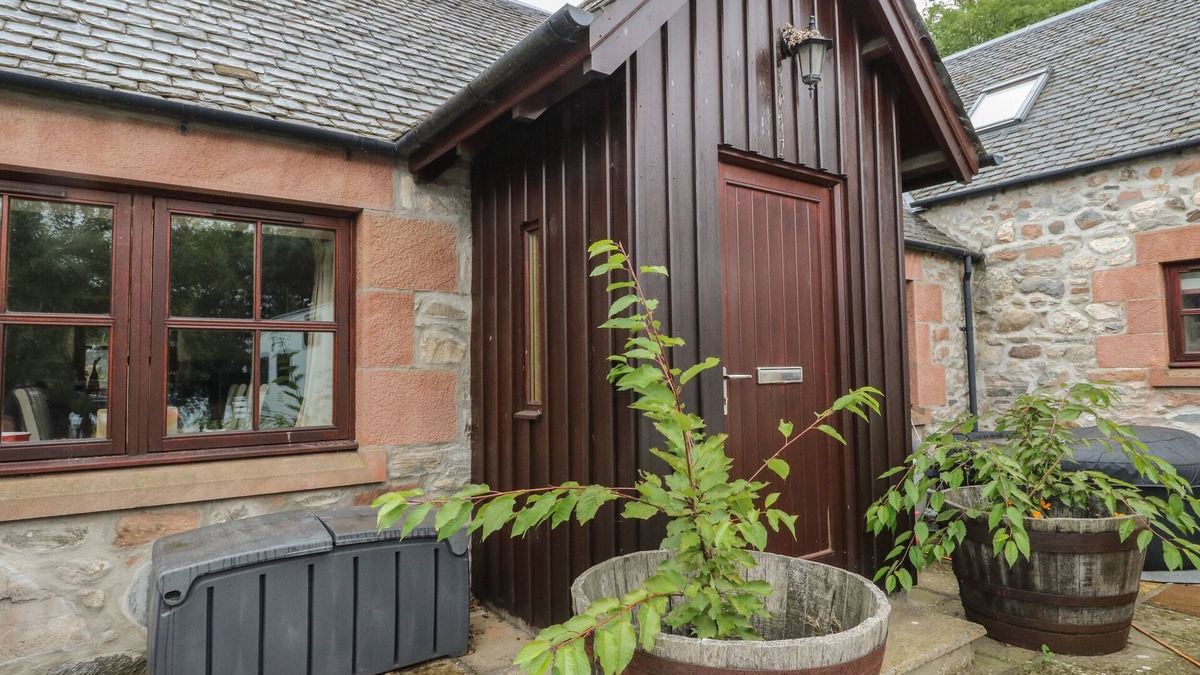 Avoch Cottage | The Milk House