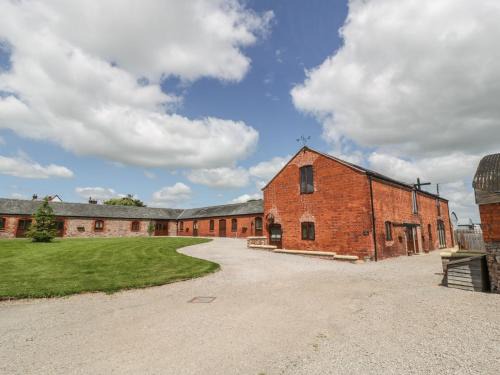 Alberbury House | The Mill House