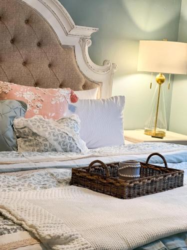 Millersburg House | The Miller Guesthouse 214
