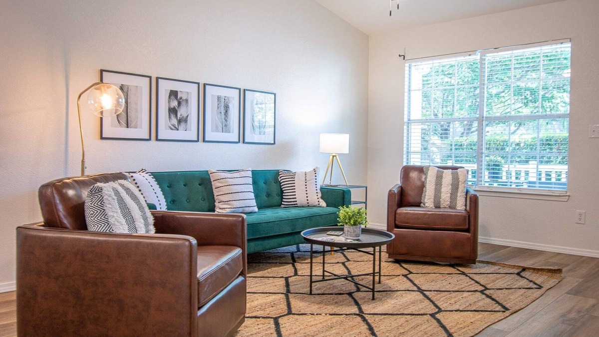 Fayetteville House | The Mimosa - 3 mi to DT Fayetteville and UofA