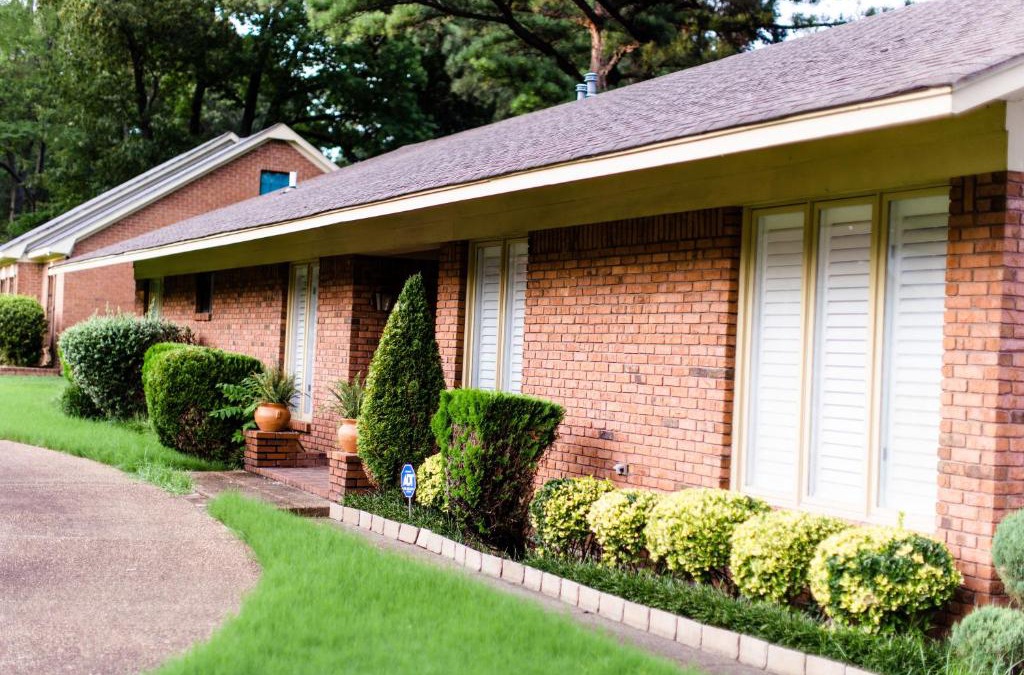 Whitehaven House | The Mini Mansion at Graceland