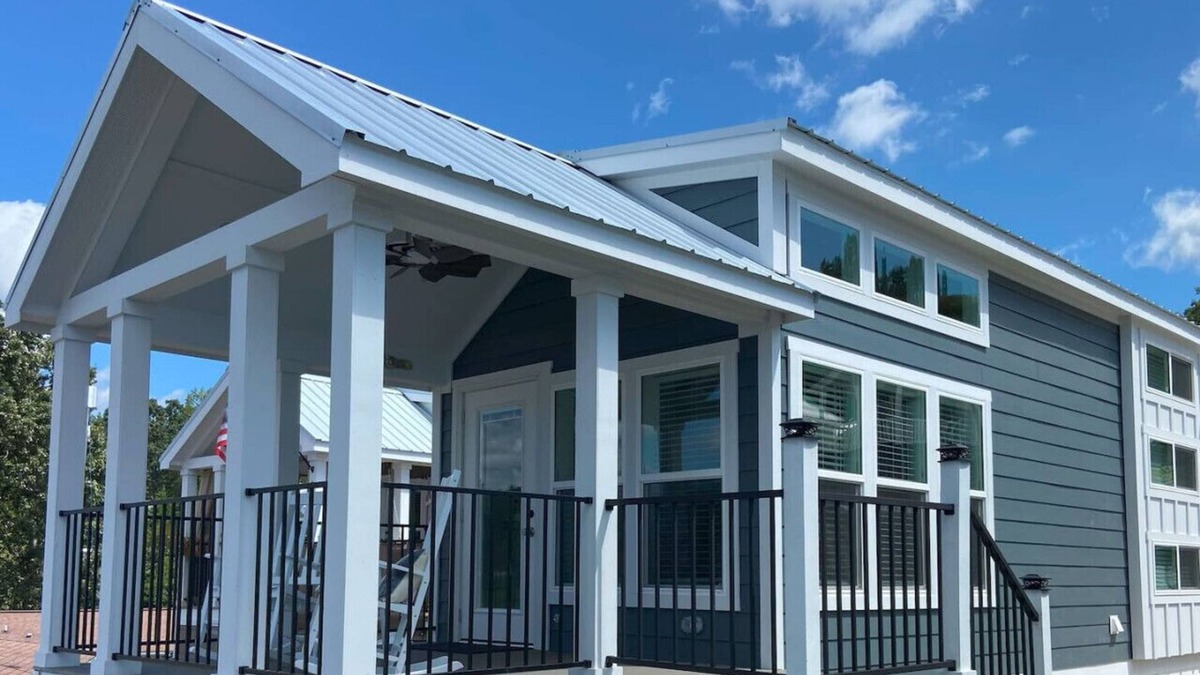 Sherrills Ford House | The Minnow - A Tiny Home on Lake Norman