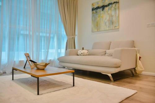Kampung Sembulan Baru Apartment | The Mirage Home/Opposite IMAGO/KK City Center