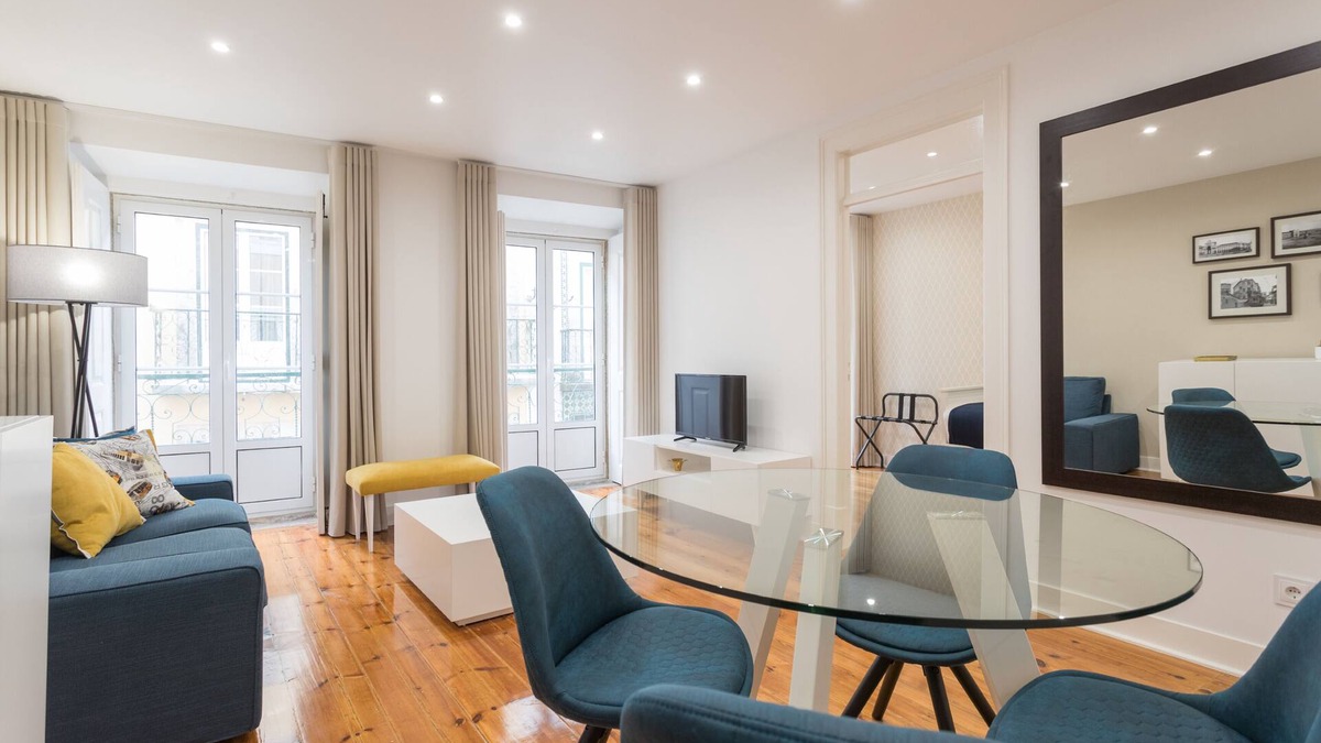 Encarnacao Apartment | The Modern 1551 Apartment