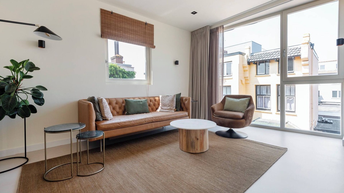 Zandvoort House | The Modern Burrow - central Zandvoort
