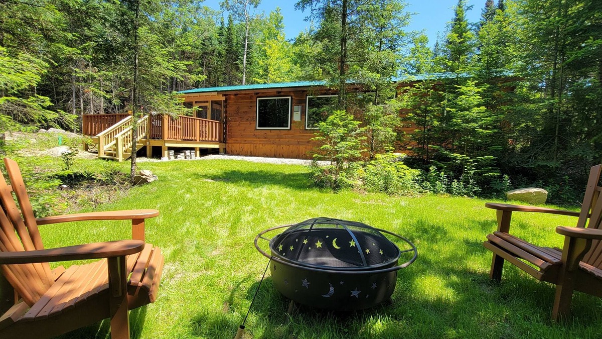 Whippleville Cabin | The Modern Pine Tiny Home - With Hot Tub Near Titus Mountain