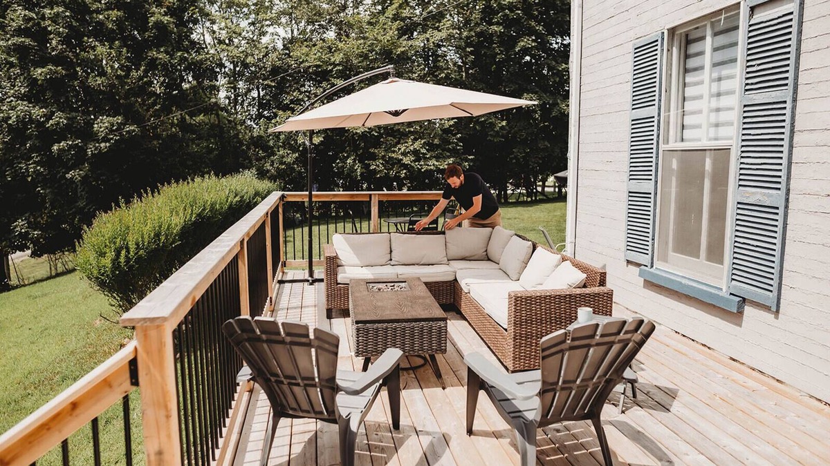 St. Andrews House | The Montague Rose Inn