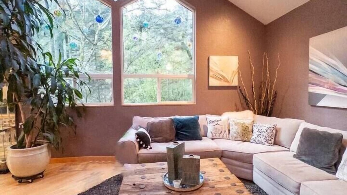 Corvallis House | The Mountain House
