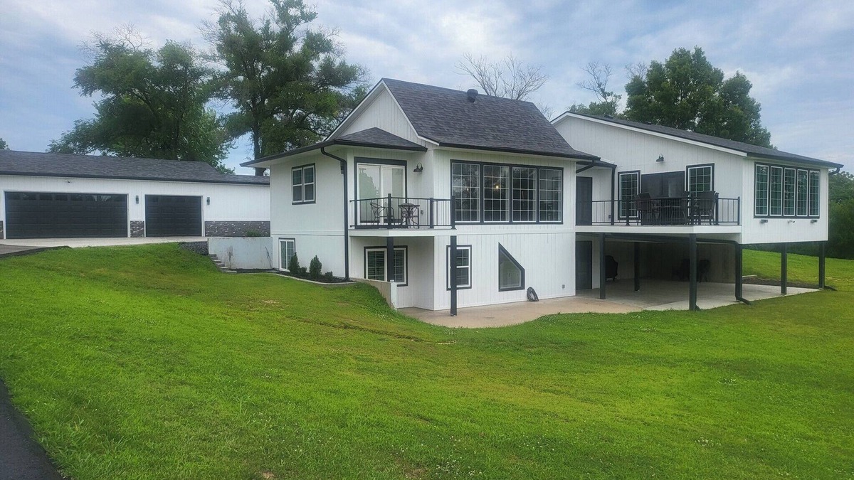 Liberty House | The MT House - Liberty, Missouri