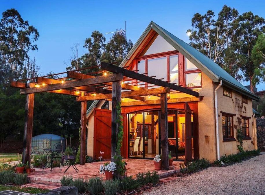 Alexandra Villa | The Muddy