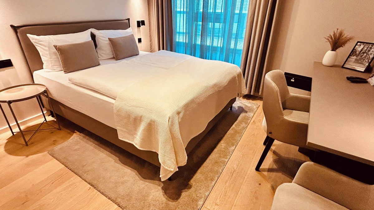 Hamburg-Barmbek Apartment | The MYDE Self Check-in Studios