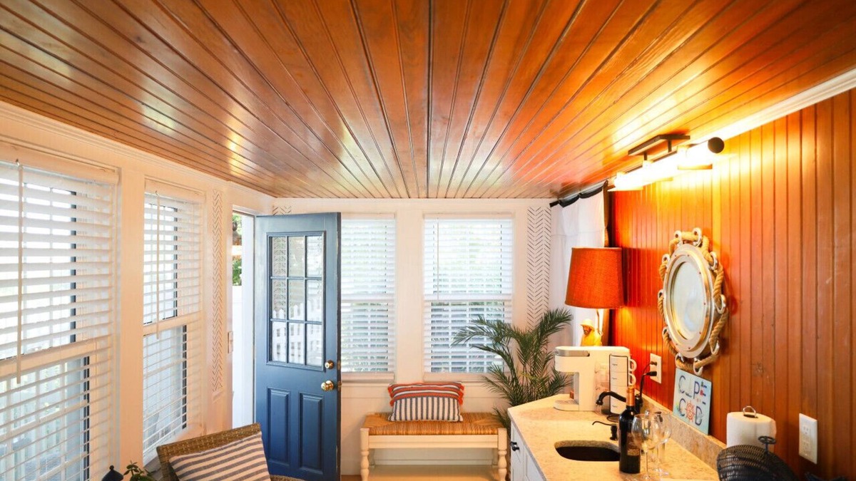 Harwich Port Condo | The Nantucket Room Unit - #2