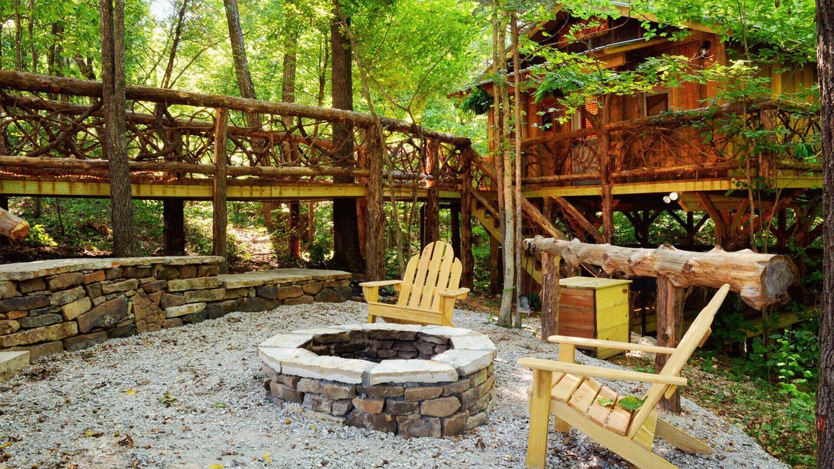Newnata Cabin | The Natural Treehouse Retreat 87 Getaway