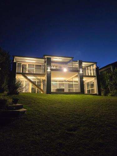 Mannering Park House | The Nautilus at Lake Macquarie