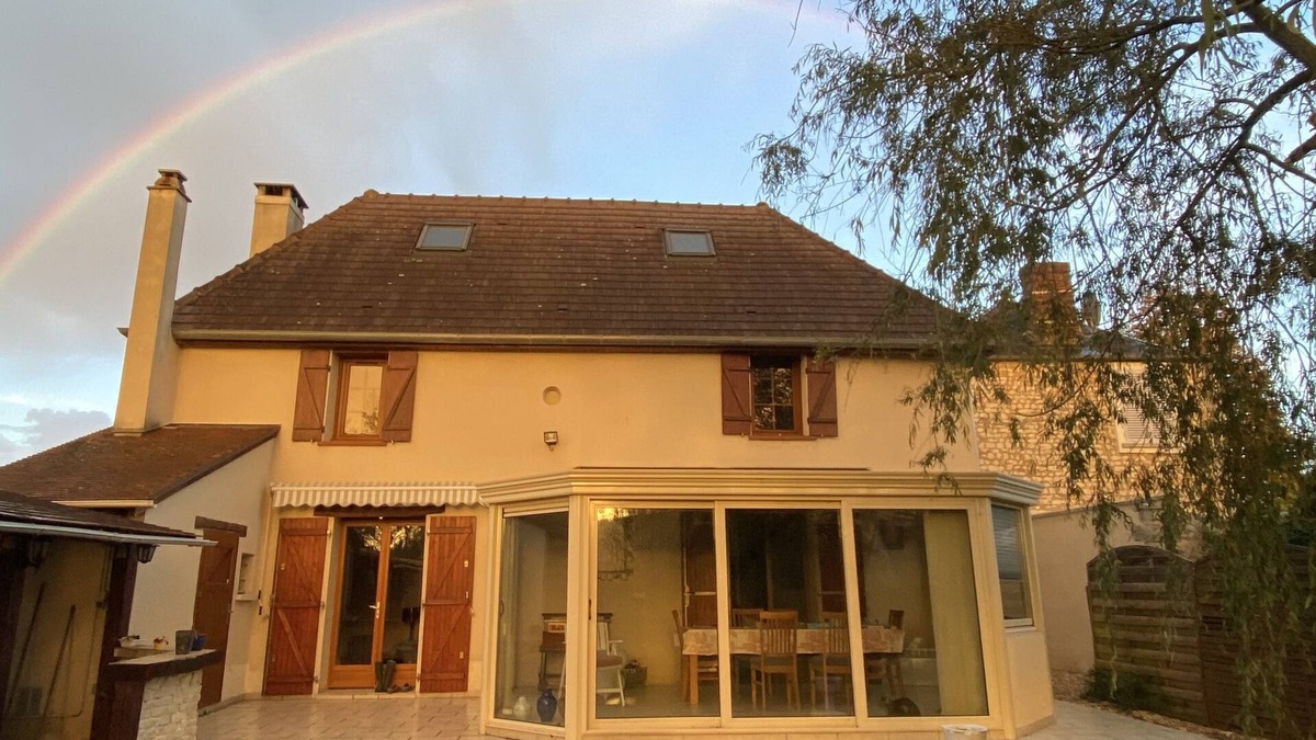 Notre-Dame-de-l'Isle House | The Nebula