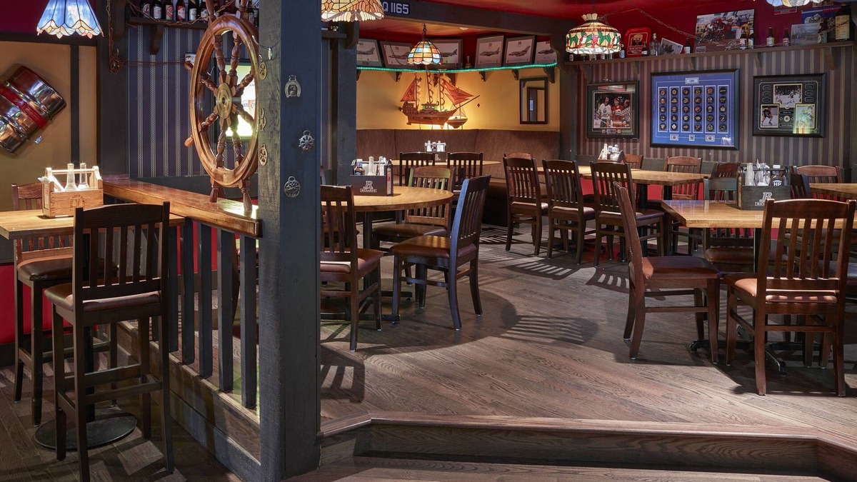 Bonnyville Hotel | The Neighbourhood Inn
