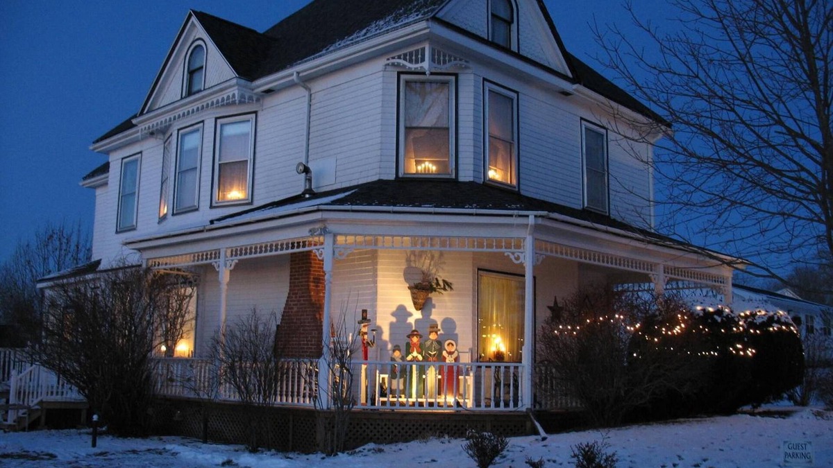 Stewiacke Bed & Breakfast | The Nelson House Bed & Breakfast