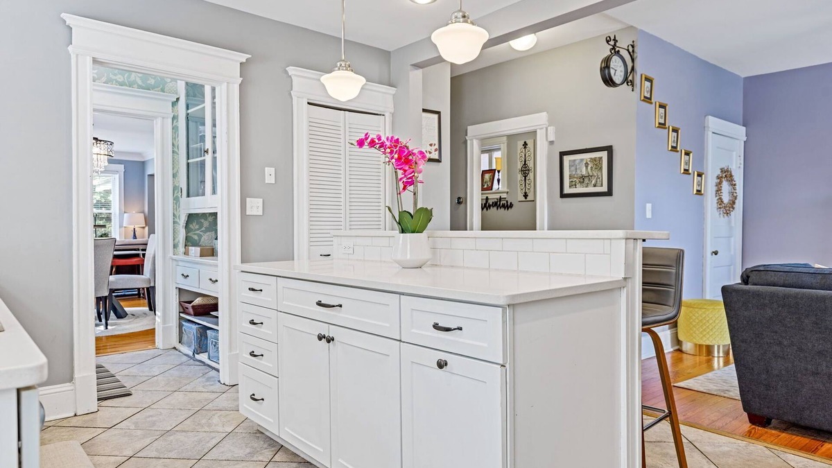 Tower Grove East House | The Nest on Tower Grove by StayLage