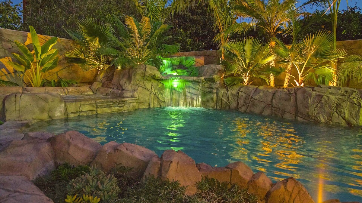 Southwest Anaheim House | The Neverending Story Home - Disney Vacation - Memories to last a lifetime