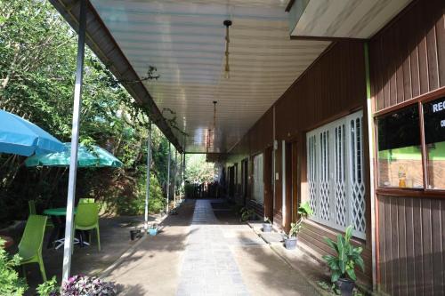 Moolakadai House | The new maha raja homestay munnar