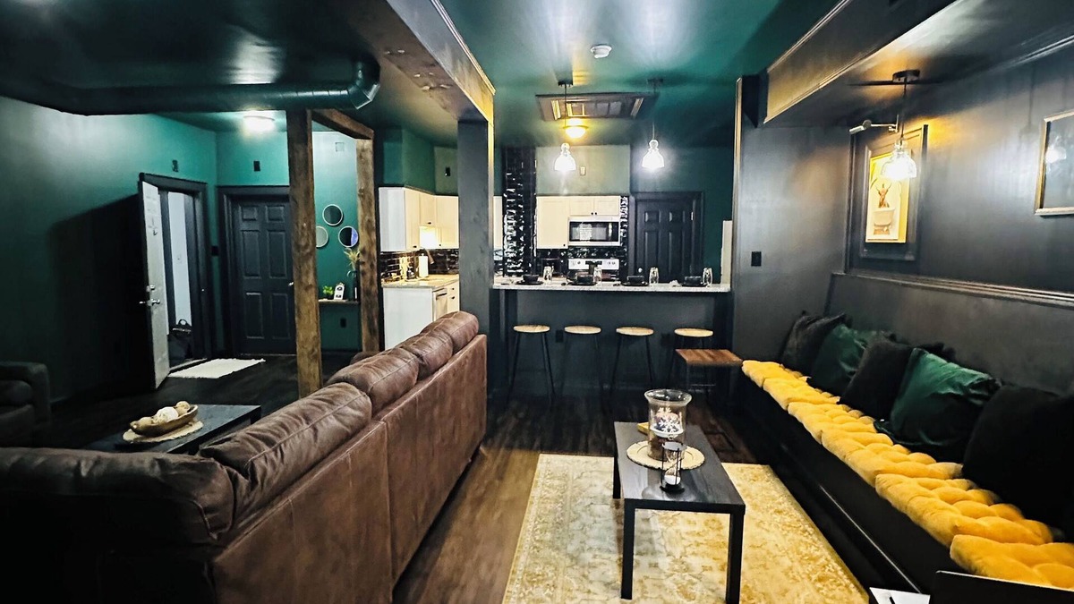 Williamsport Apartment | The Nightcap - Luxe 2BR - Downtown Williamsport