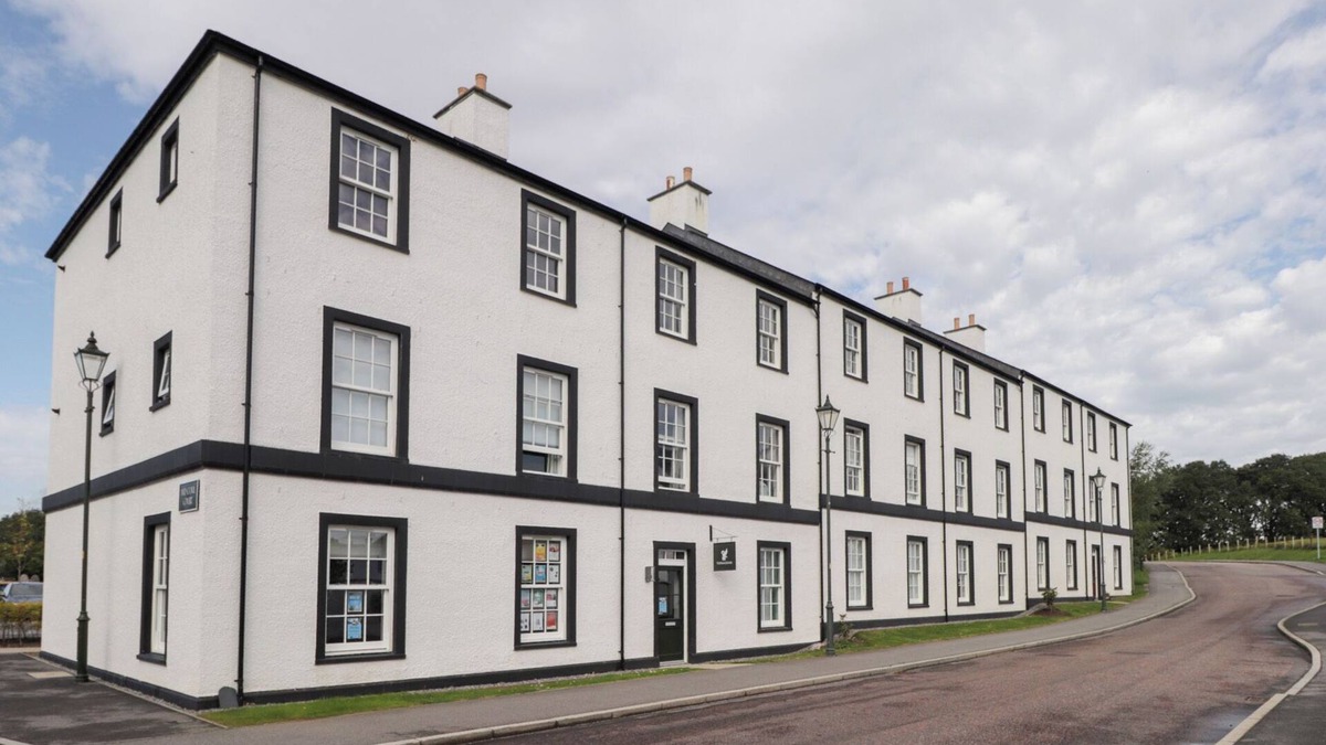 Balloch Cottage | THE NOOK, romantic, character holiday cottage in Culloden