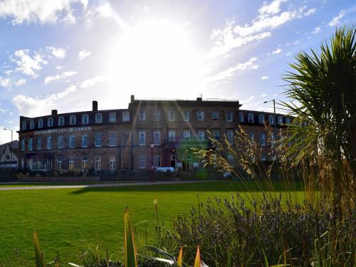 Knott End-on-Sea Hotel | The North Euston Hotel