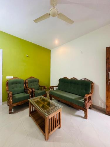 Banswadi Apartment | The Northern Aura