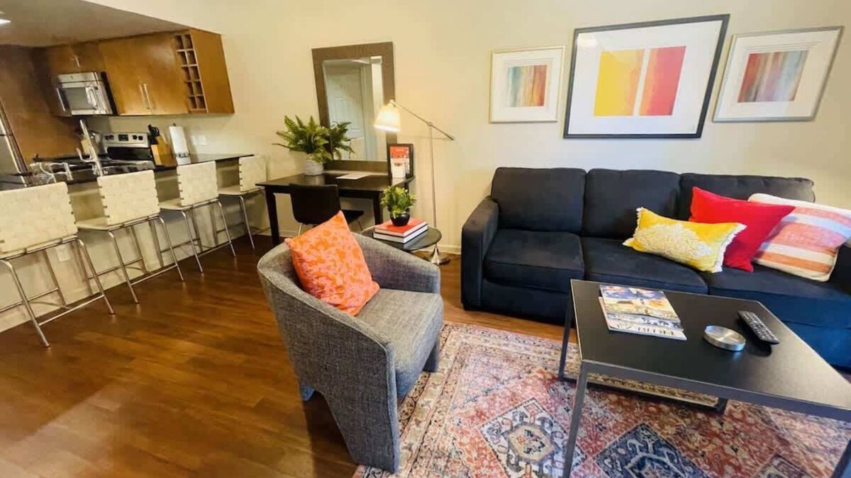 Westfield House | The Norwalk | Modern Tarrytown Stay Near DT