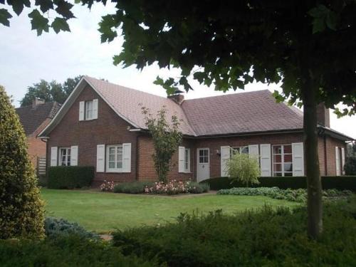 Meerle Villa | The Oak & Squirrel Villa