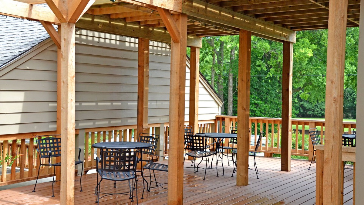 Sulphur Springs Bed & Breakfast | The Oaks Bed and Breakfast