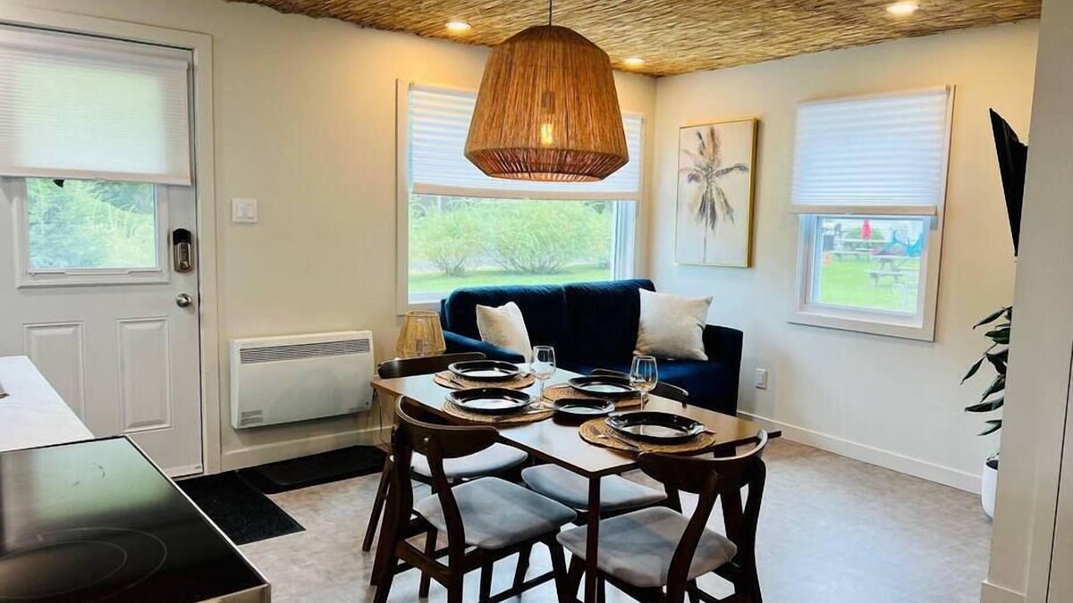 Magog House | The Oasis - Access to the lake
